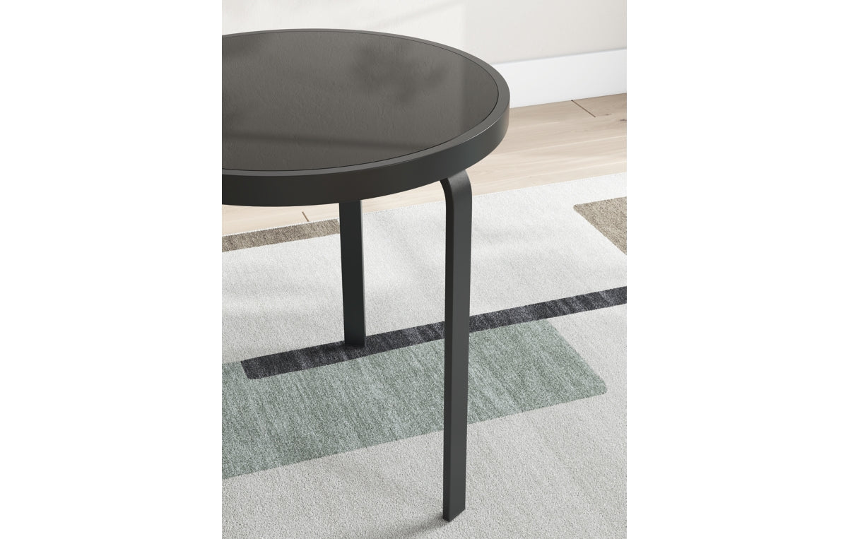 Dorylin Table (Set of 3)