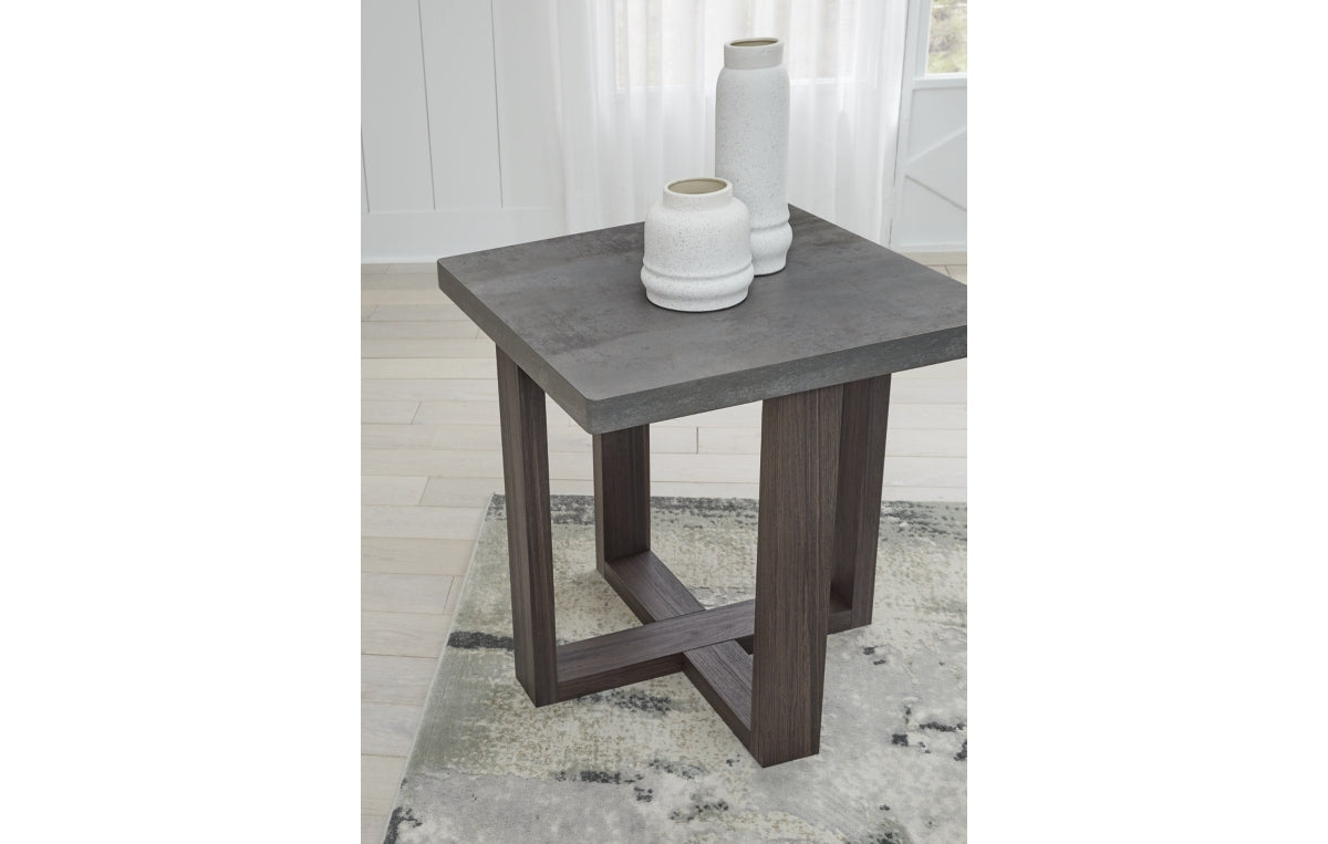 Dynnford Table (Set of 3)
