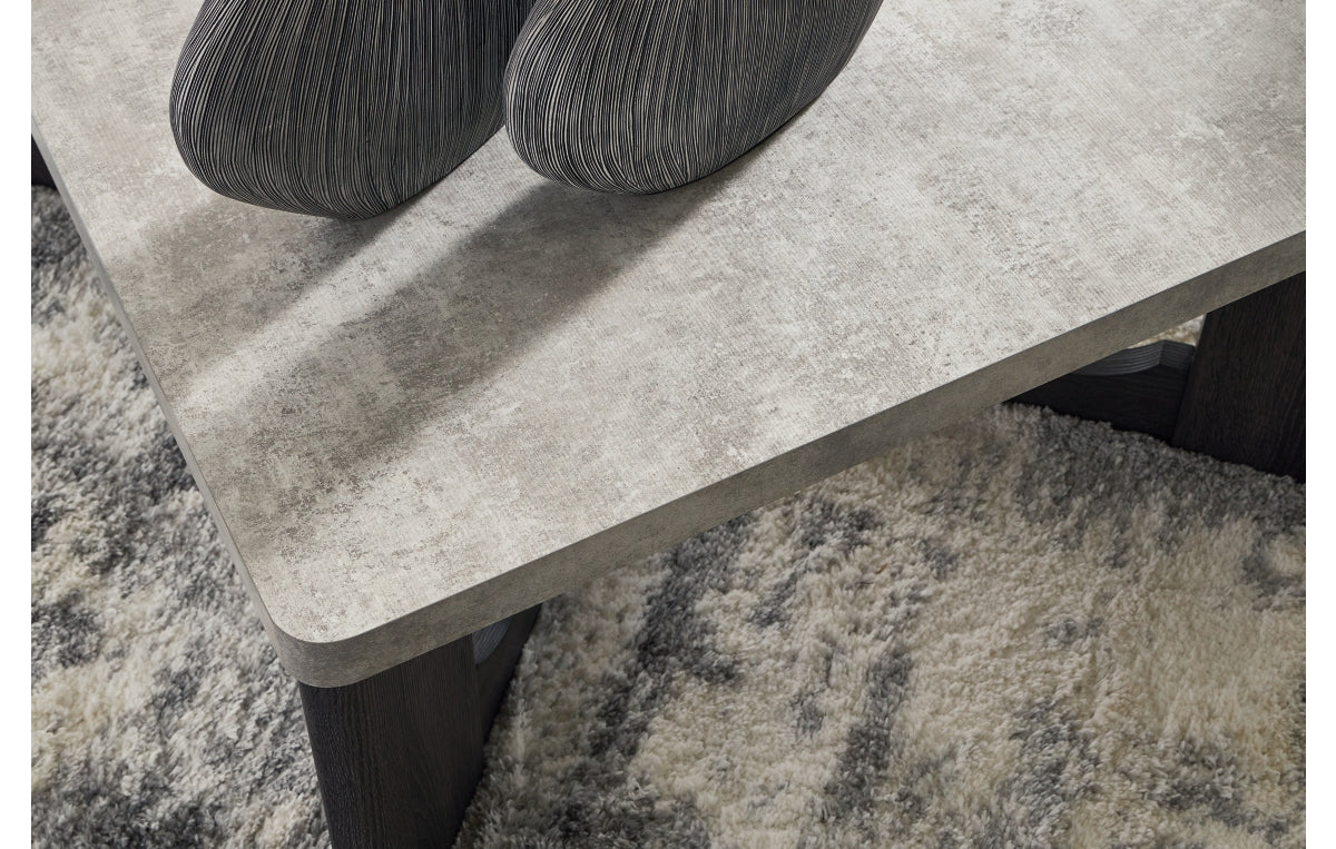 Sharstorm Table (Set of 3)