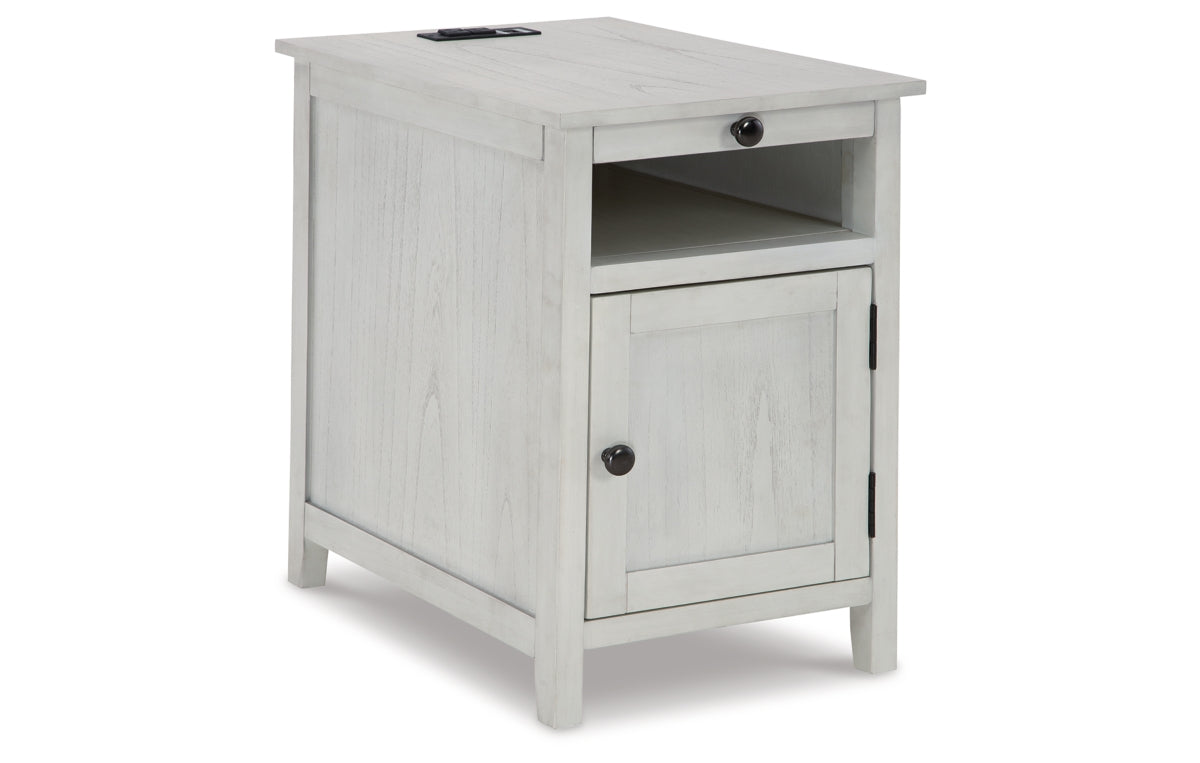 Treytown Chairside End Table