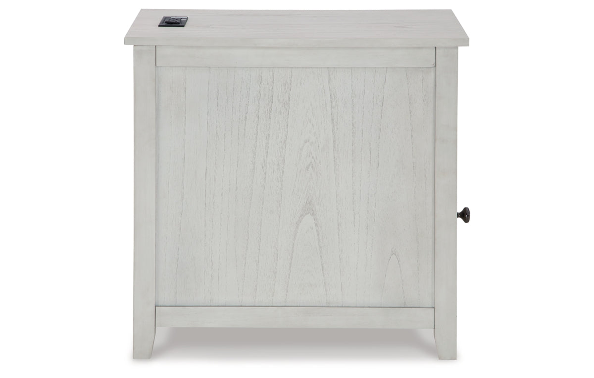 Treytown Chairside End Table