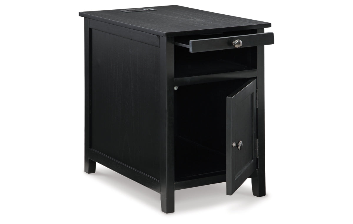 Treytown Chairside End Table