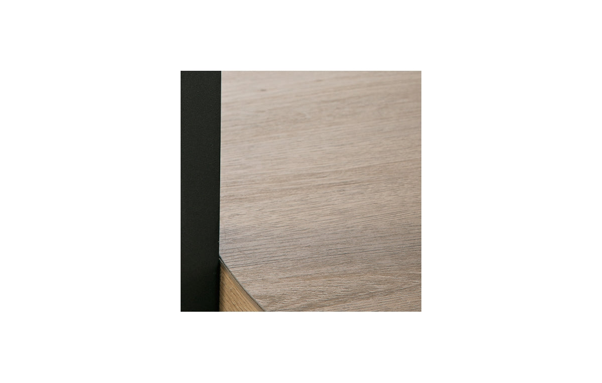 Darthurst Table (Set of 3)
