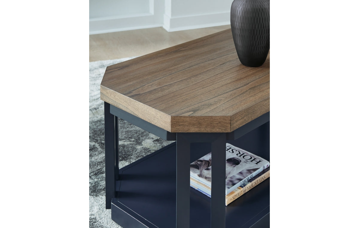 Landocken Table (Set of 3)