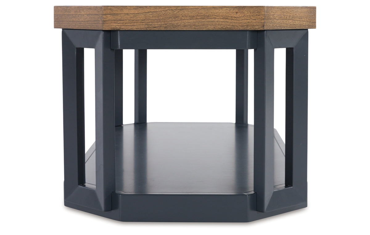 Landocken Table (Set of 3)