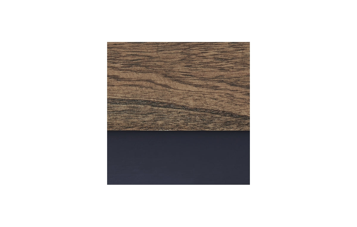 Landocken Table (Set of 3)