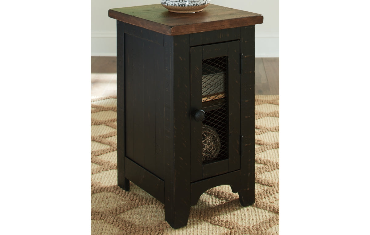 Valebeck Chairside End Table