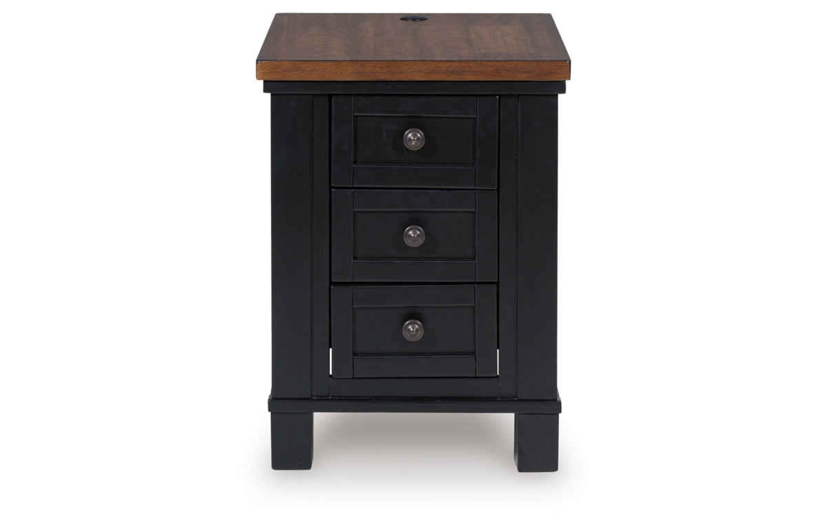 Wildenauer Chairside End Table