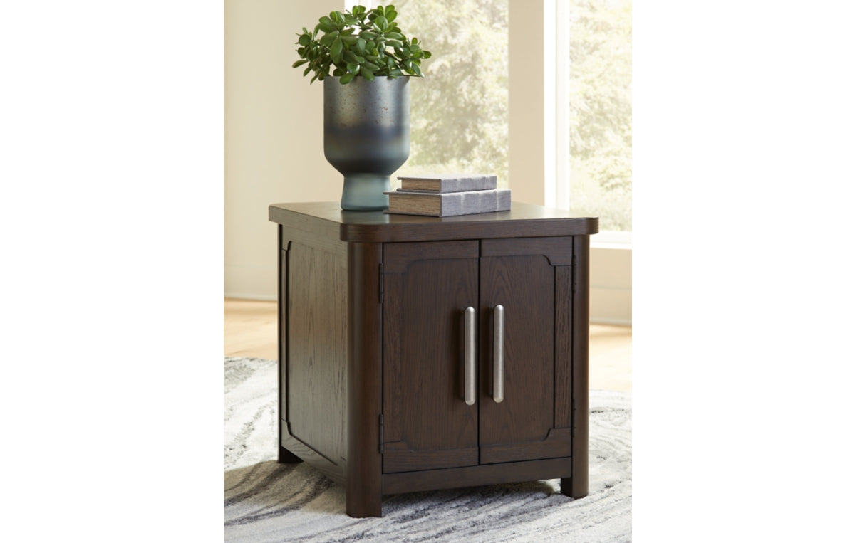 Breckington End Table