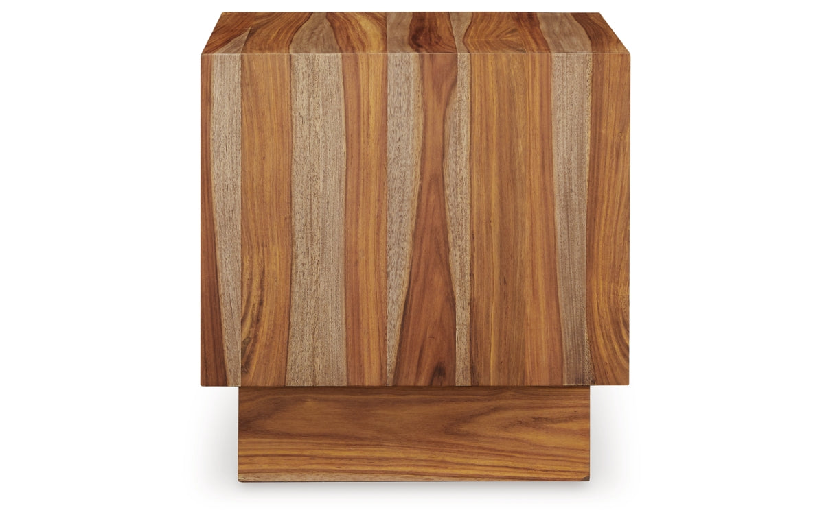 Dressonni End Table