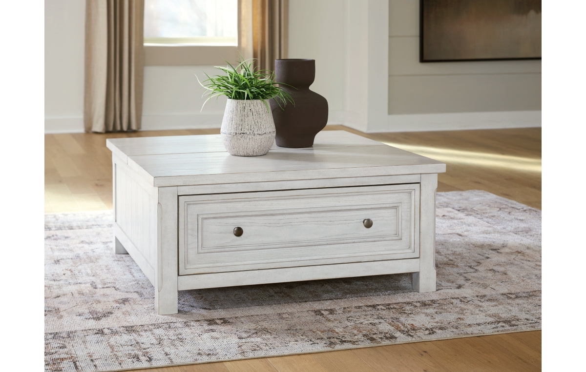 Robbinsdale Lift-Top Coffee Table