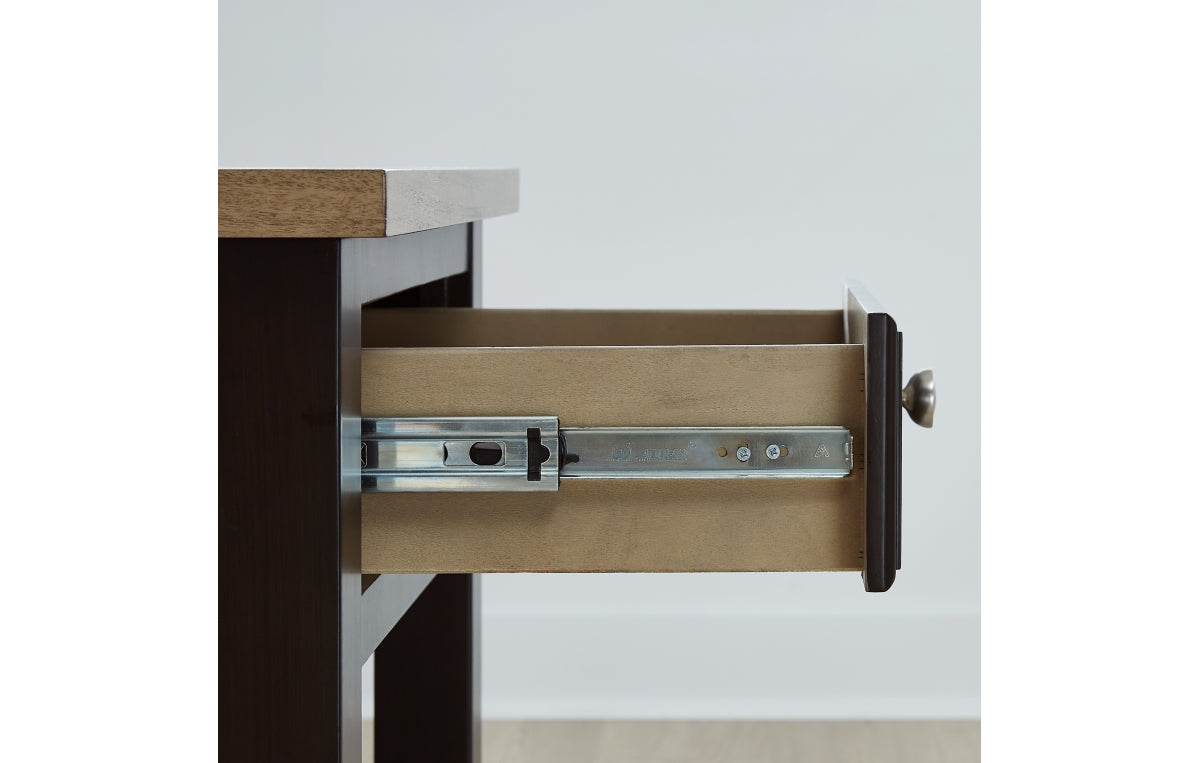 Drazmine End Table