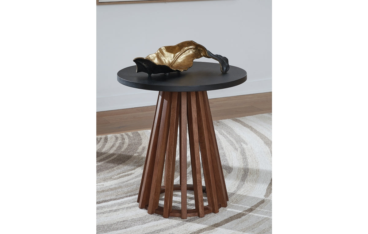 Kallari End Table