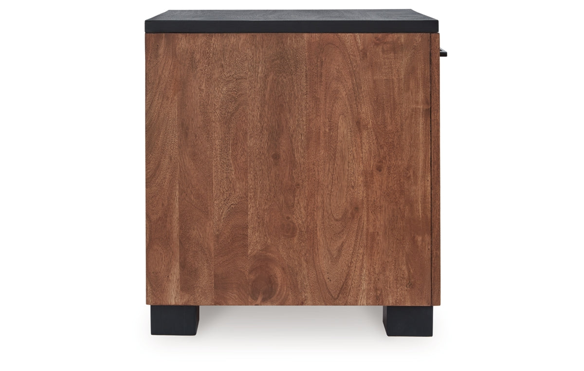 Kallari Chairside End Table