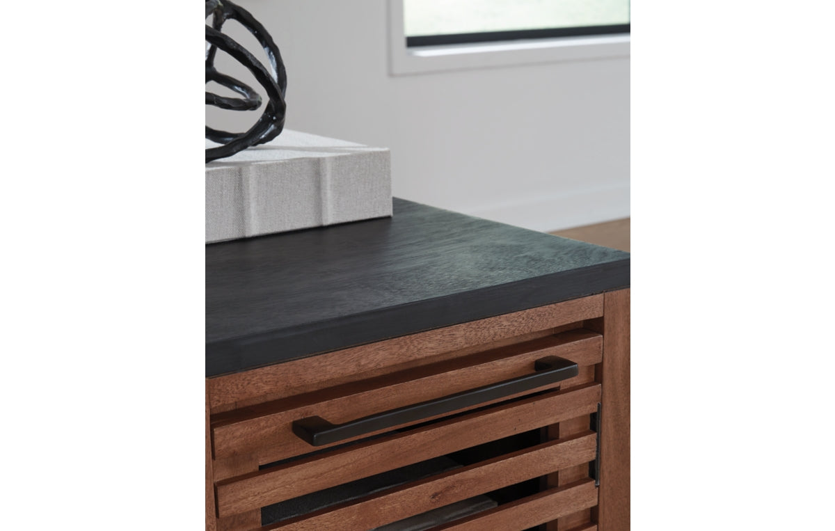 Kallari Chairside End Table