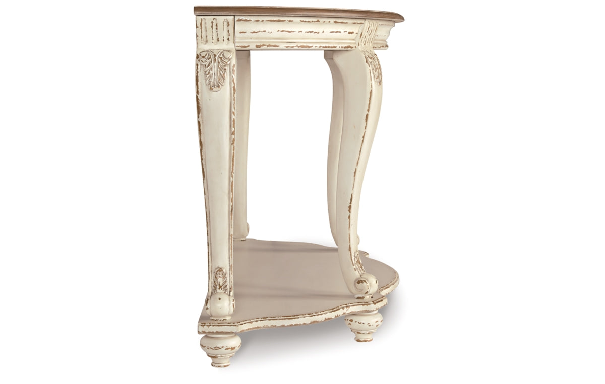 Realyn Sofa Table