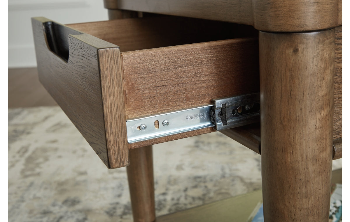 Roanhowe End Table
