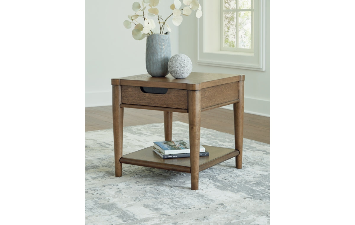 Roanhowe End Table