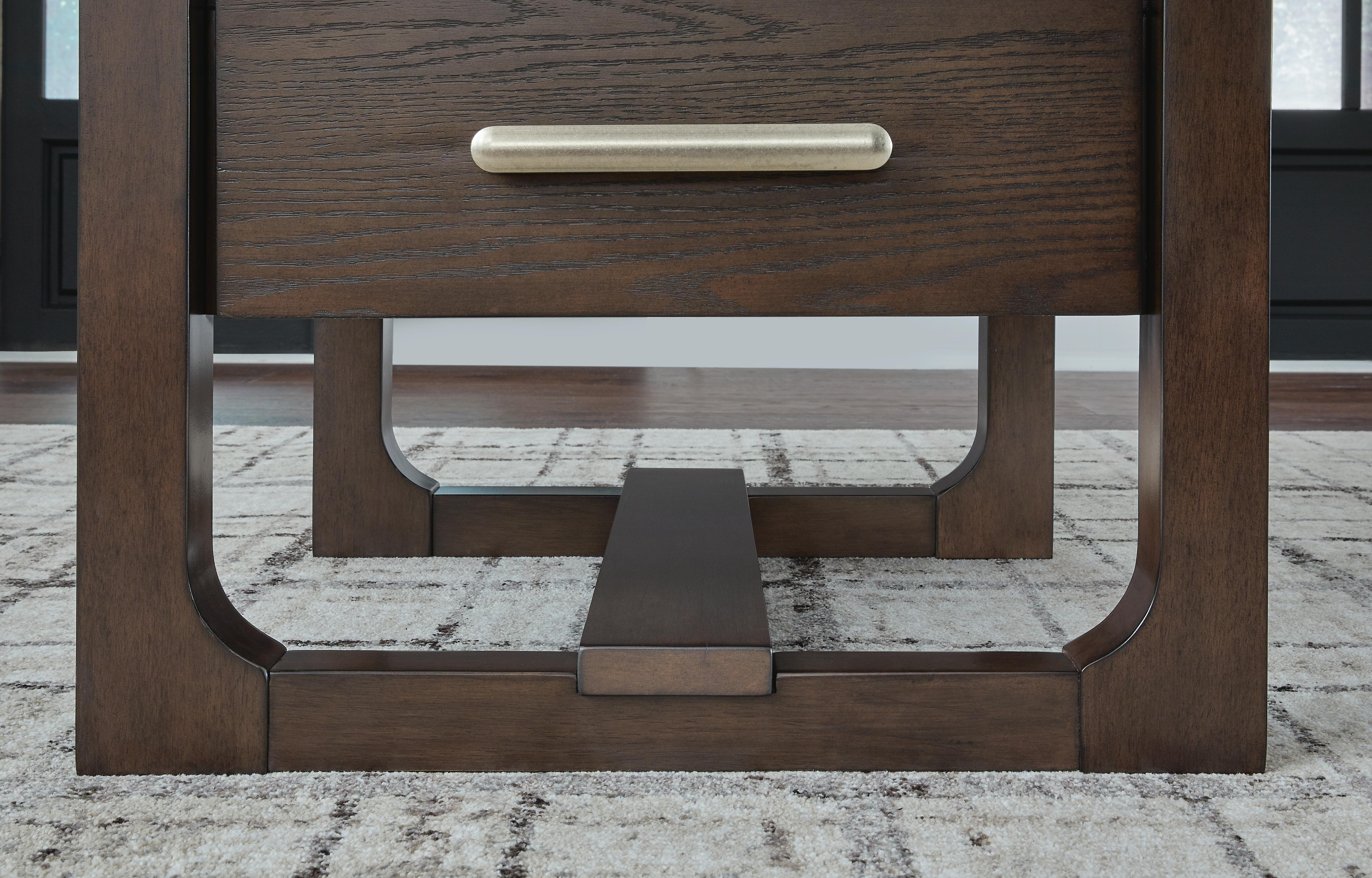 Breckington End Table