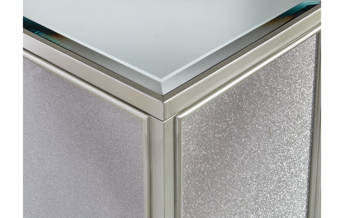 Traleena Nesting End Table (Set of 2)