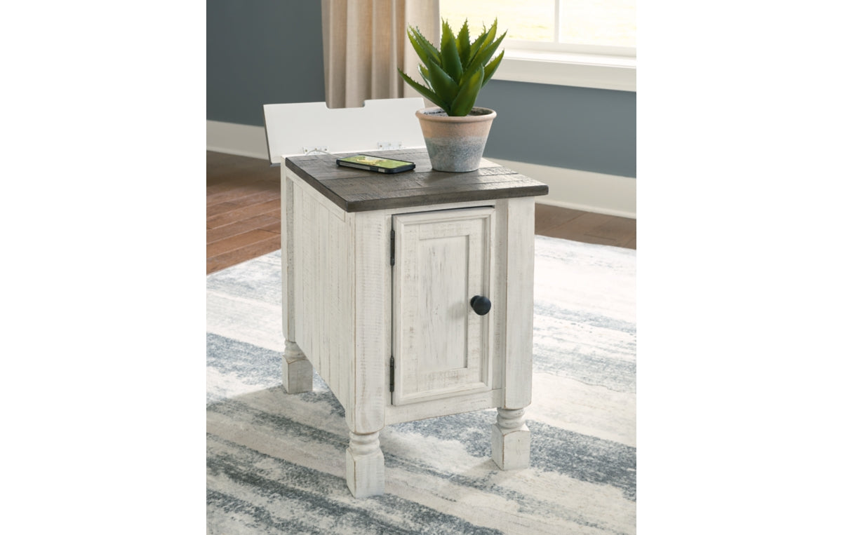 Havalance Chairside End Table