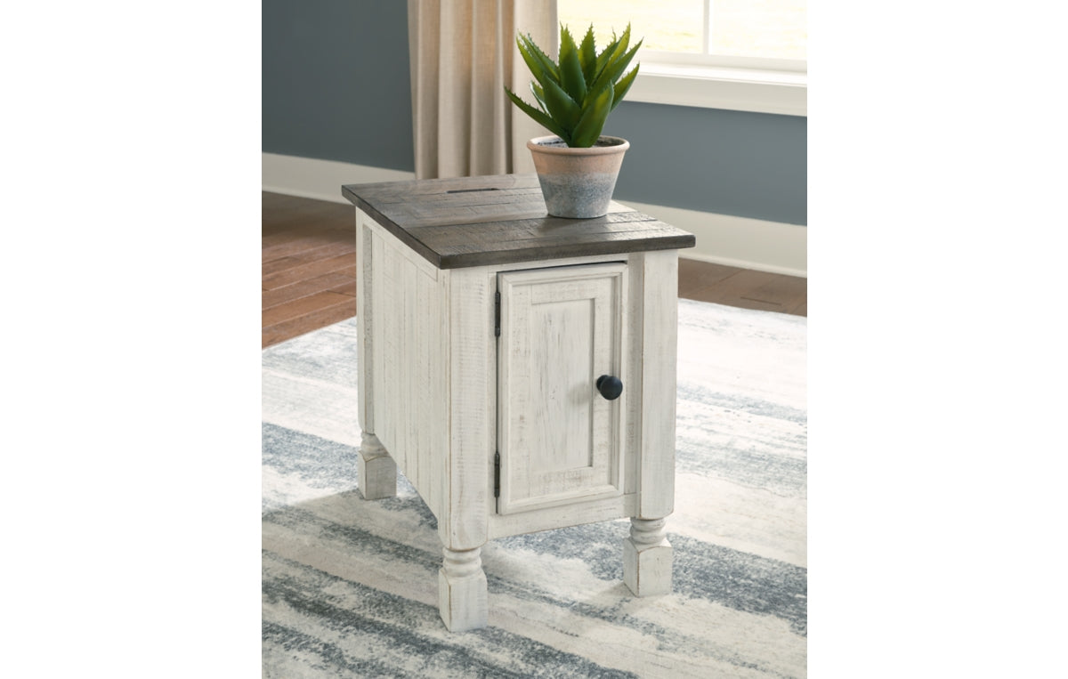 Havalance Chairside End Table