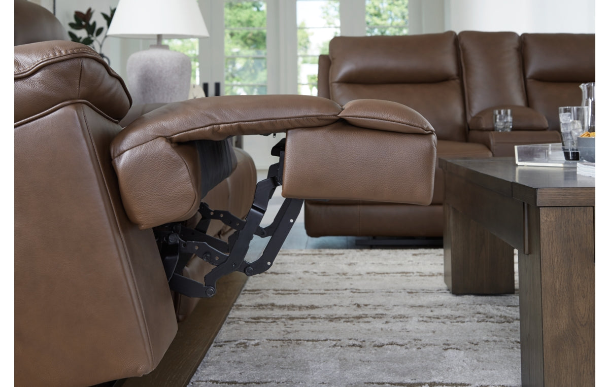 VonRyan Sofa and Loveseat