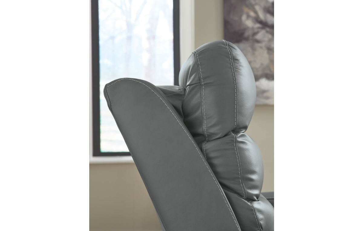 Pennacle Pier Power Recliner