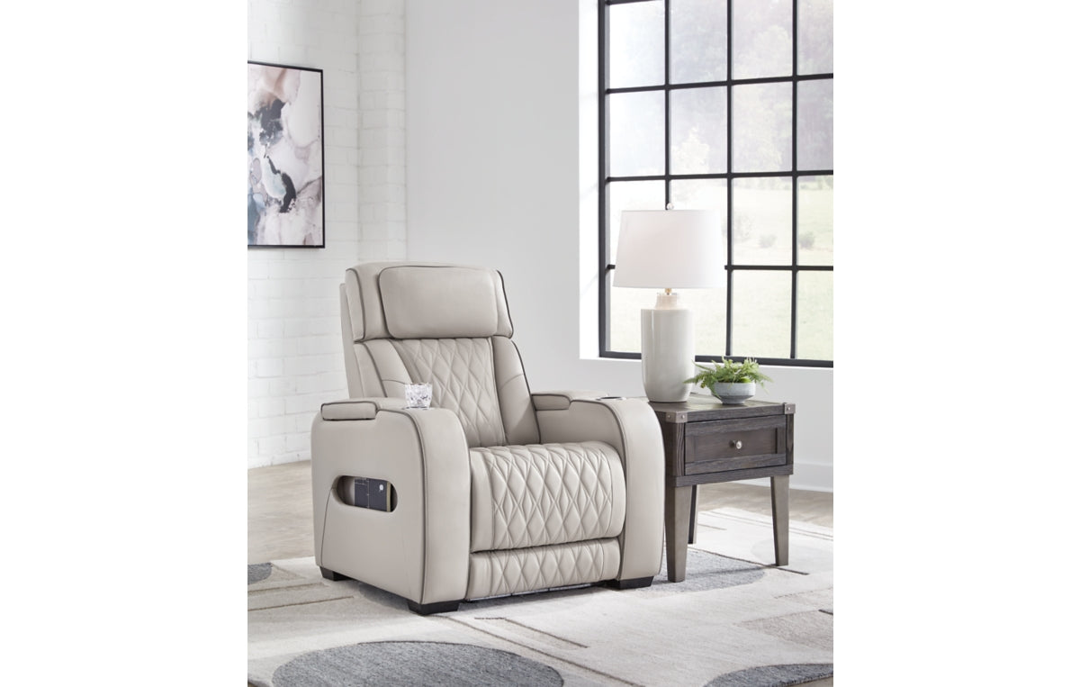 Boyington Sofa, Loveseat and Recliner