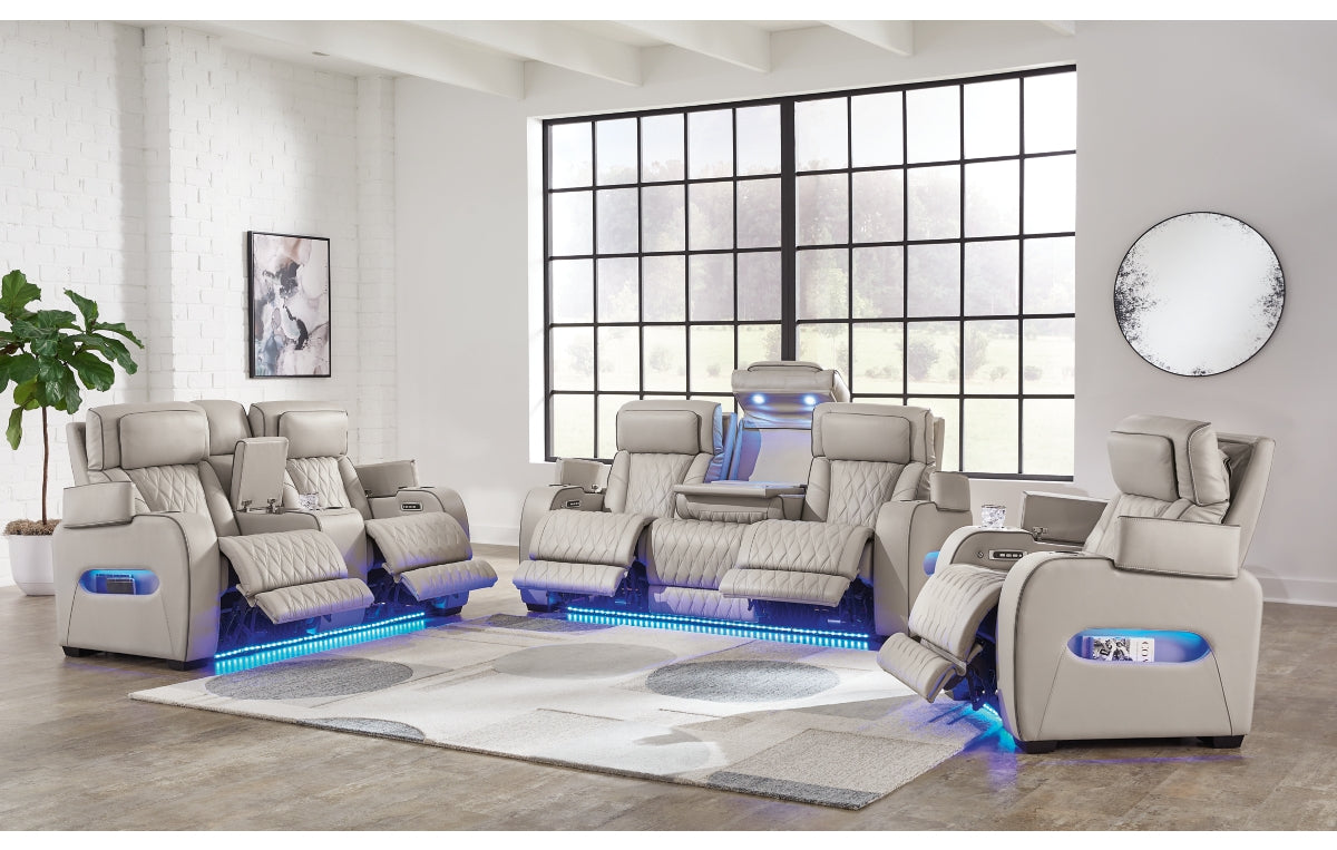 Boyington Sofa, Loveseat and Recliner