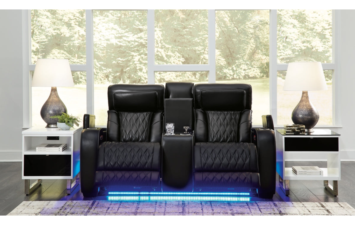 Boyington Sofa, Loveseat and Recliner