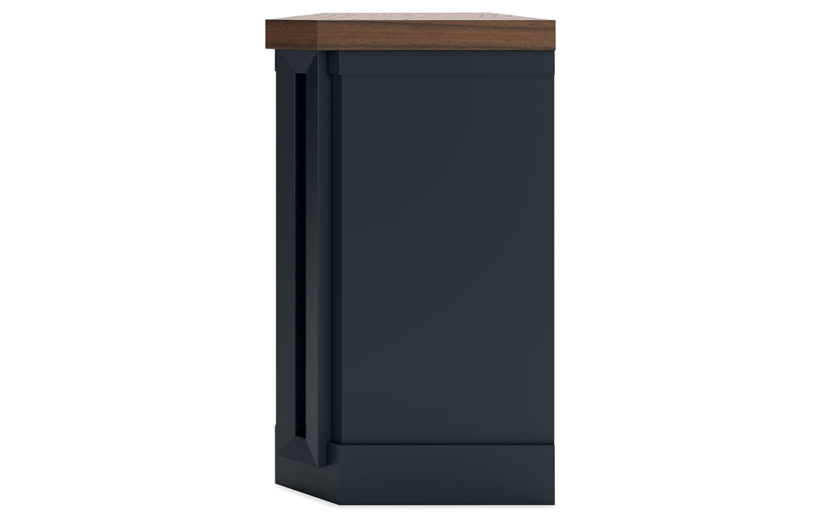 Landocken 83" TV Stand