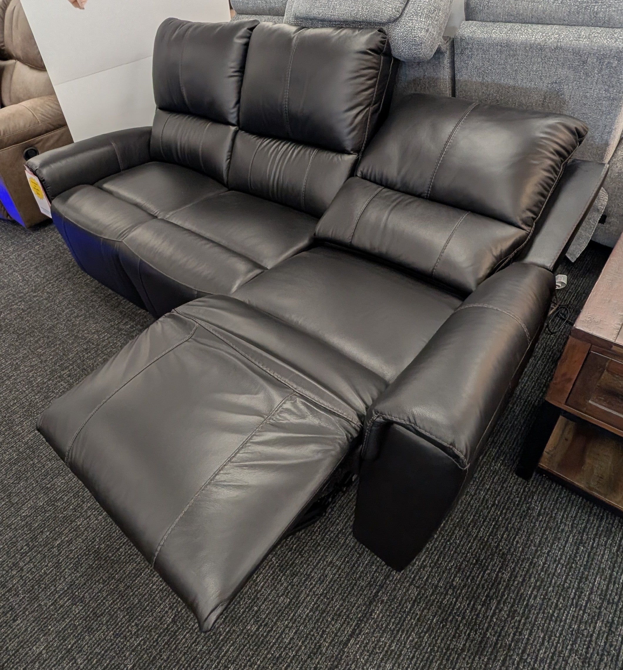 84" Reclining Leather Sofa