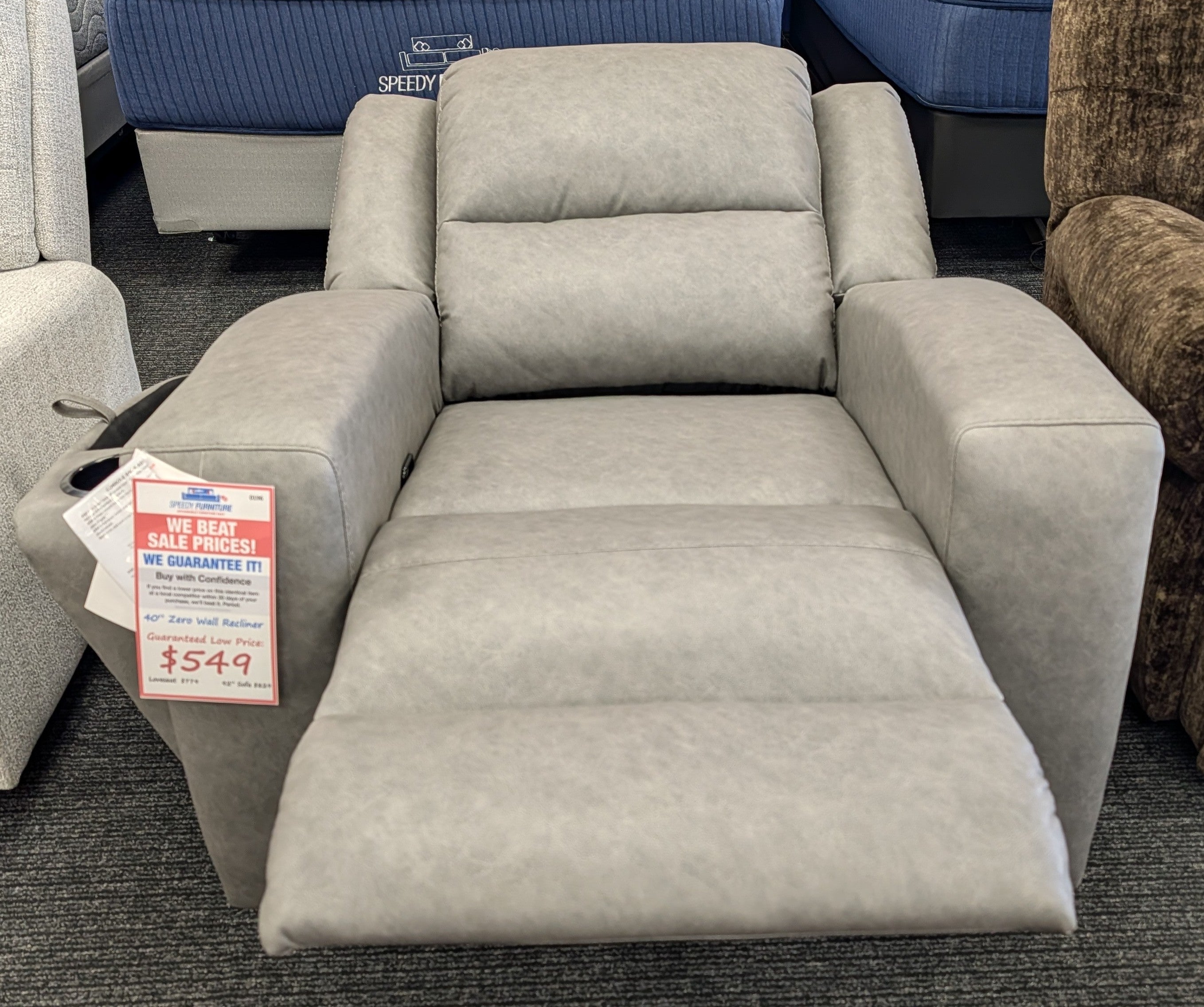 Zero Wall Recliner